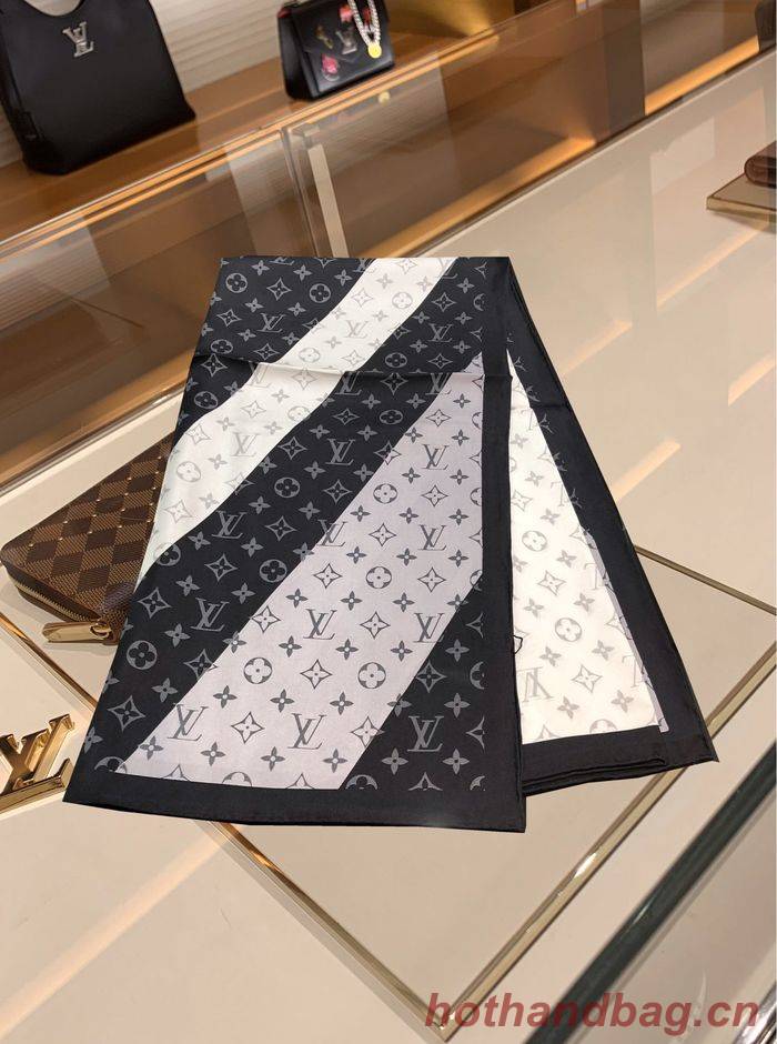 Louis Vuitton Scarf LVS00157